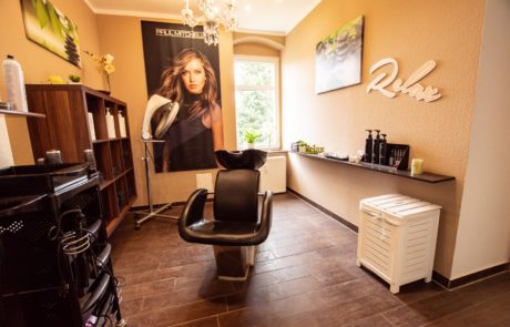 Salon Hartha